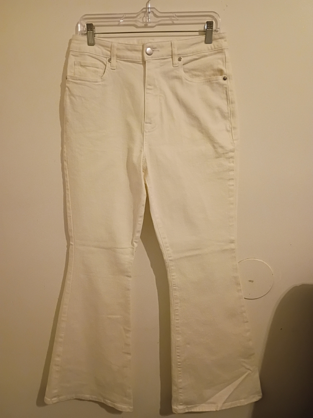 Elizabeth and James Cream Flare Wide-Leg Jeans Sz 10S-30